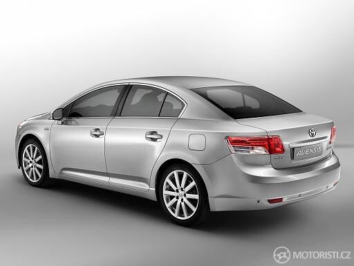 Toyota Avensis III – zadní pohled