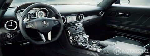 Mercedes-Benz SLS AMG – interiér, zdroj: mercedes-benz.cz