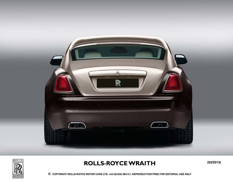 Na tento pohled si zvykejte. Pokud uvidíte Rolls-Royce Wraith, asi takto. Foto: Rolls-Royce Motor Cars
