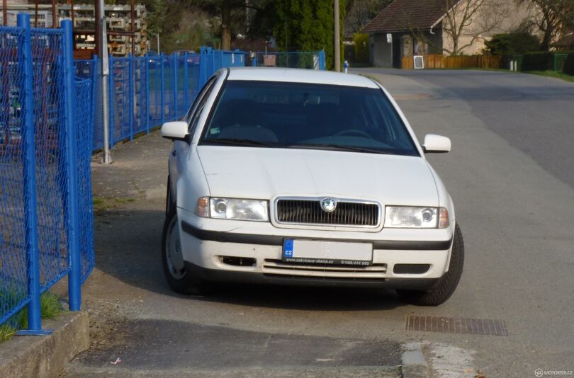 Škoda Octavia je častým cílem podvodů se stočenými tachometry.