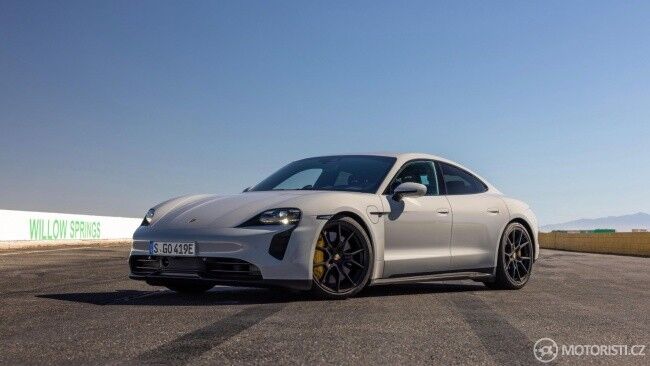 Novinka Porsche: Taycan GTS s elektrickým dojezdem přes 500 kilometrů (http://www.motoristi.cz)